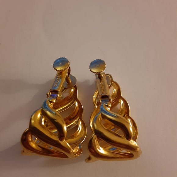 Vintage Napier Screwback Clip On Gold Tone Earrings - Picture 2 of 3